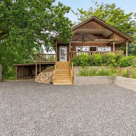 Holiday home Amazing In With Kitchen *