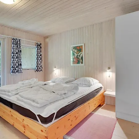 Two-bedroom In Børkop